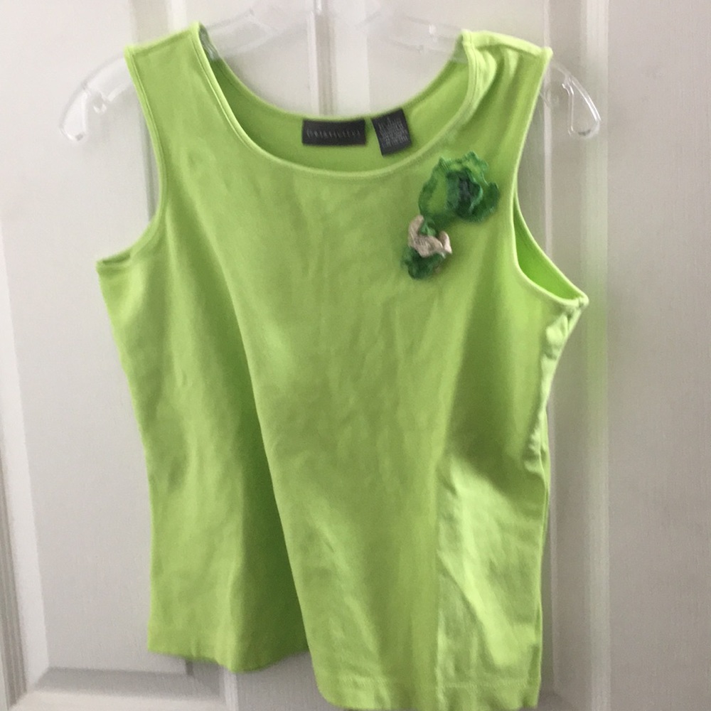 FINAL MARKDOWN Ladies relativity tank top small